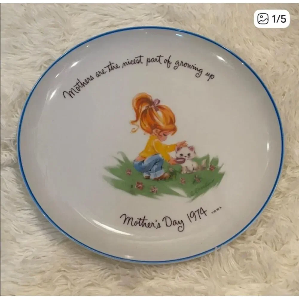 Vintage Gigi Commemorative Mother's Day Plate 1974